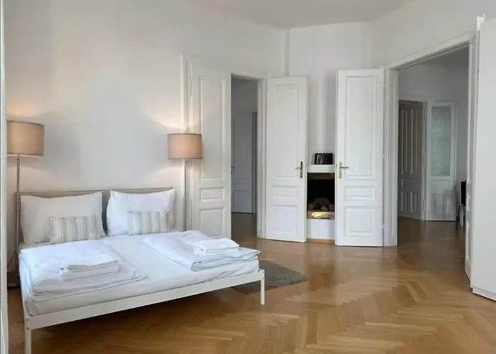 Apartamento Easy-flat Akh - 100sqm Near Metro *